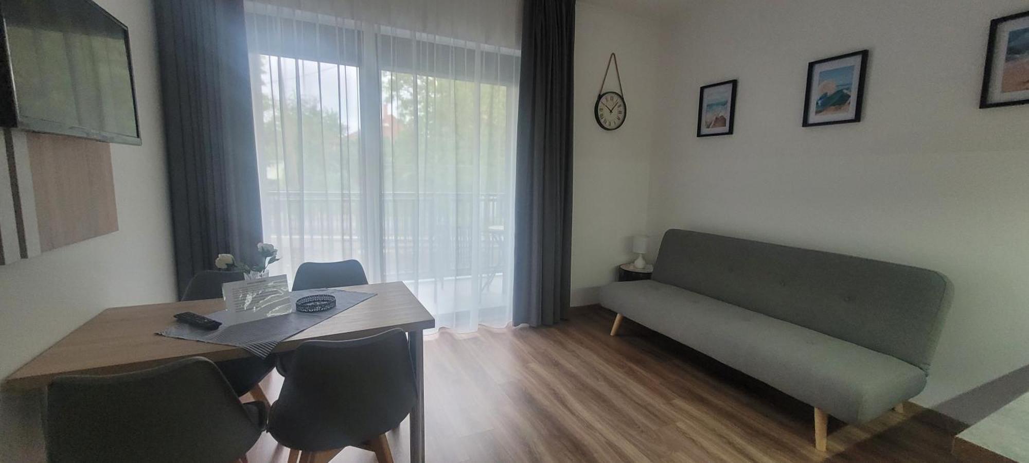 Csaladi Kikoeto Apartman Gyula Kültér fotó