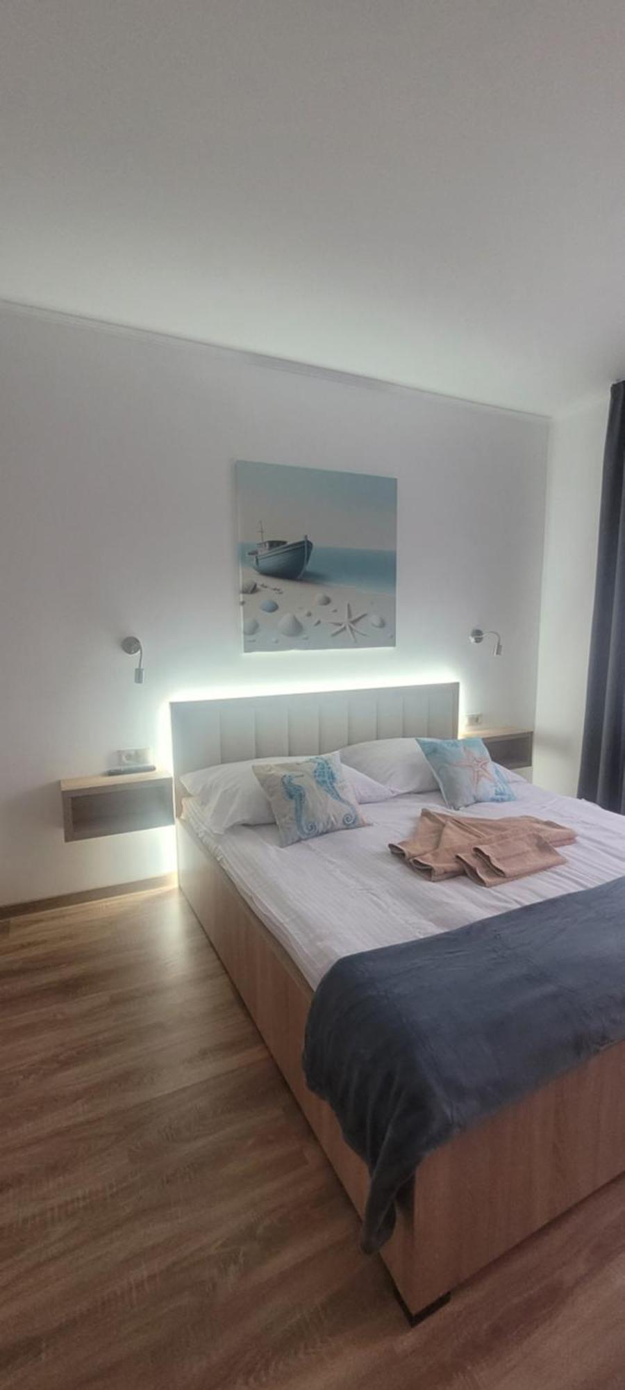 Csaladi Kikoeto Apartman Gyula Kültér fotó