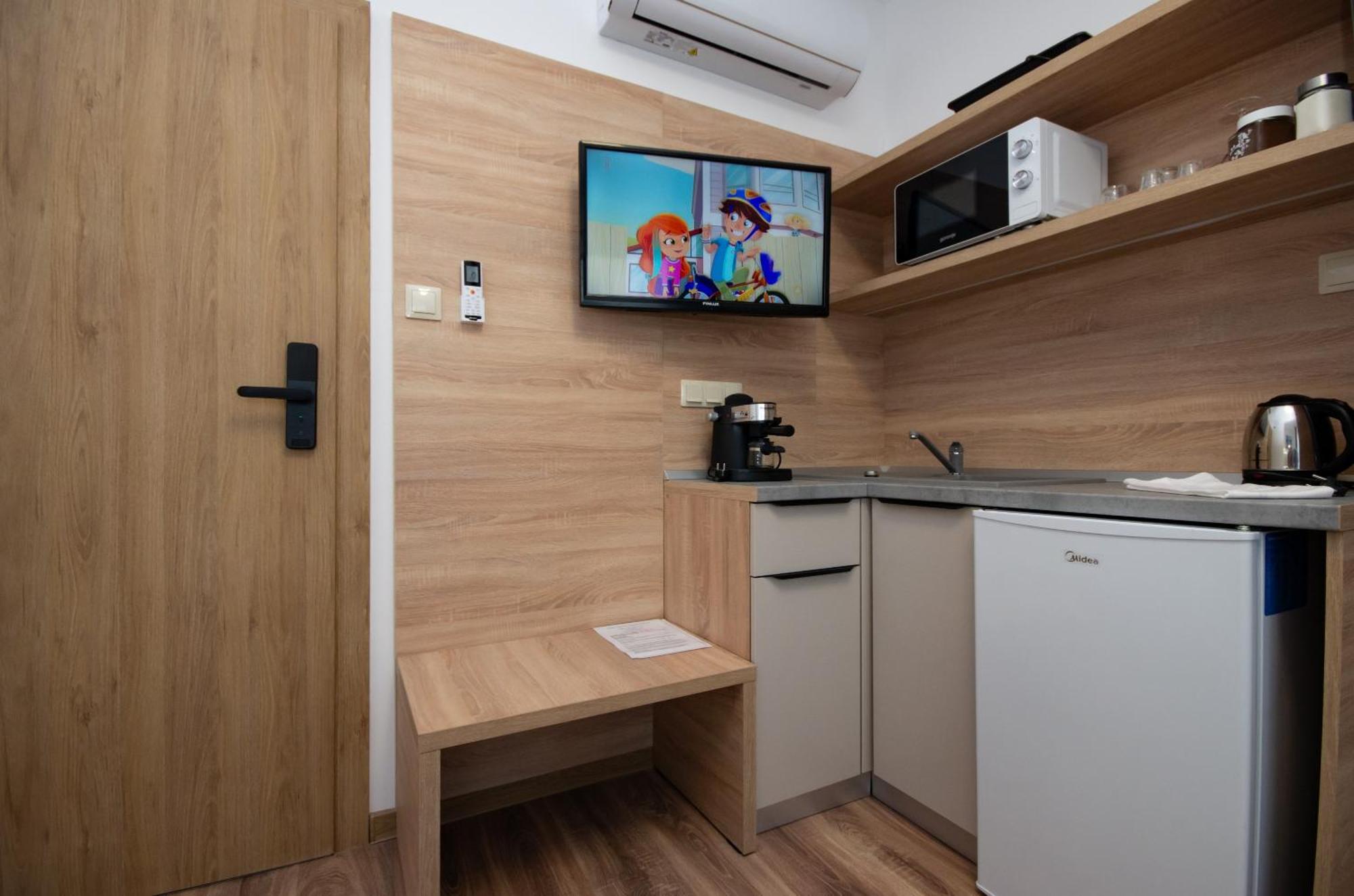 Csaladi Kikoeto Apartman Gyula Kültér fotó